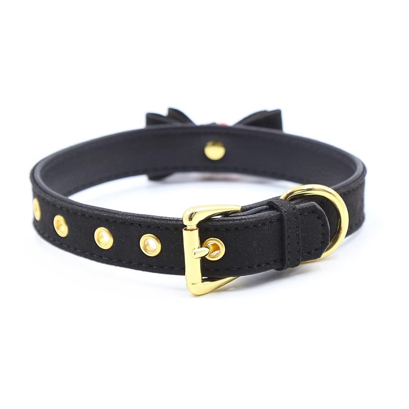 Collar with Bow