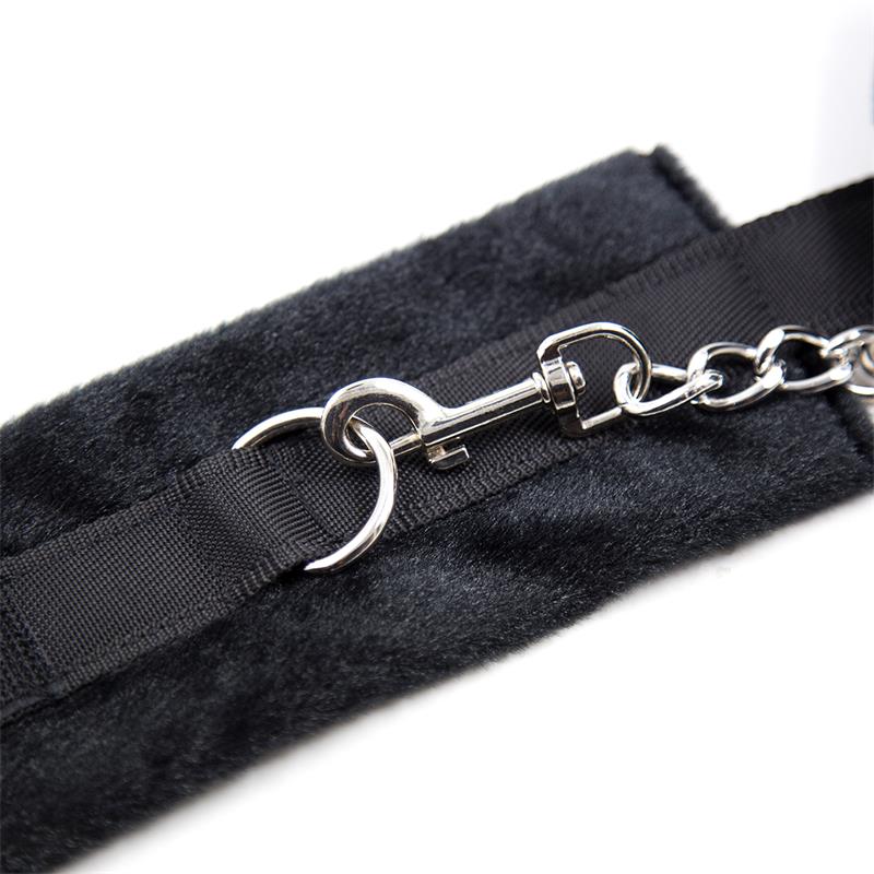 INTOYOU BDSM LINE HANDCUFFS WITH VELCRO WITH LONG FUR PURPLE FI-463