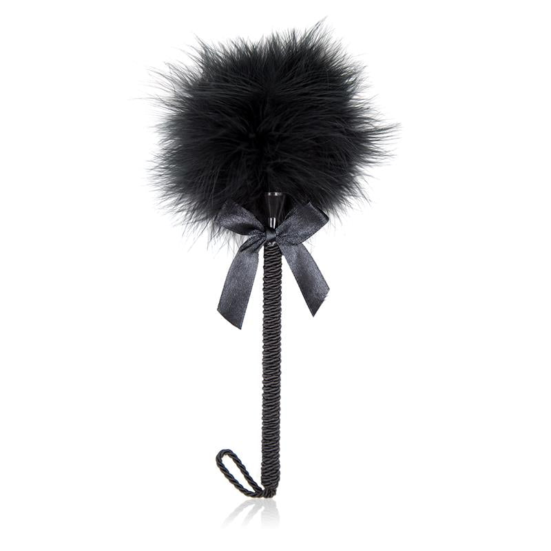 FETISH ADDICT FEATHER TICKLER WITH BOW