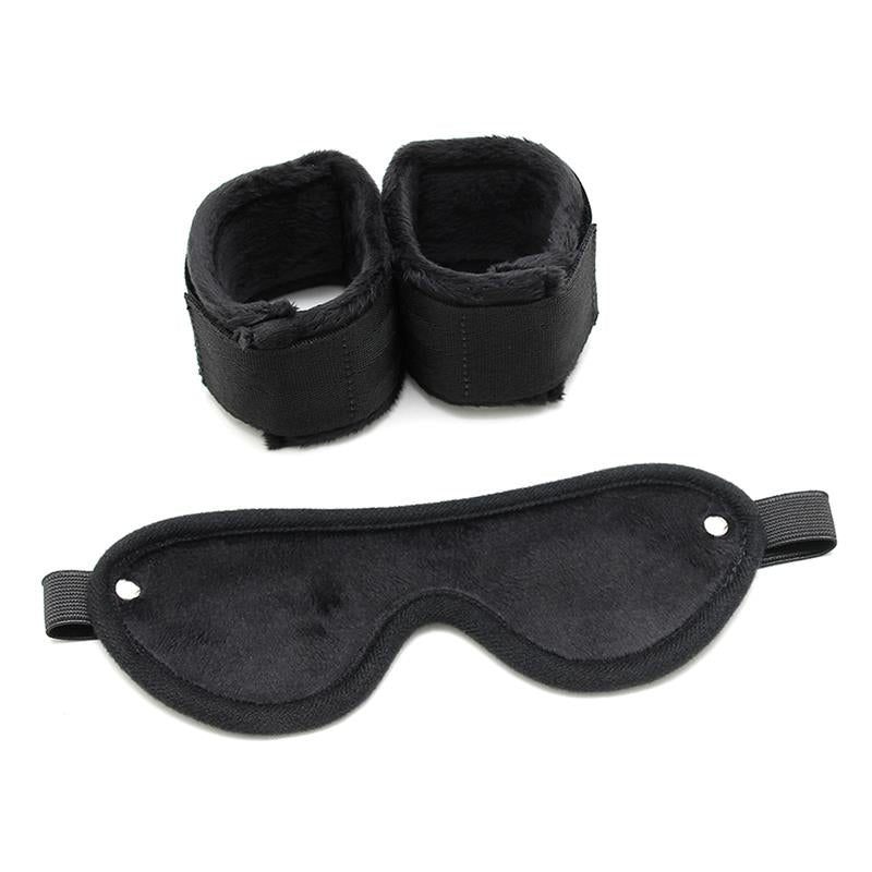 BONDAGE PLAY RIMBA BONDAGE PLAY HAND CUFFS WITH MASK ADJUSTABLE BLACK R7001
